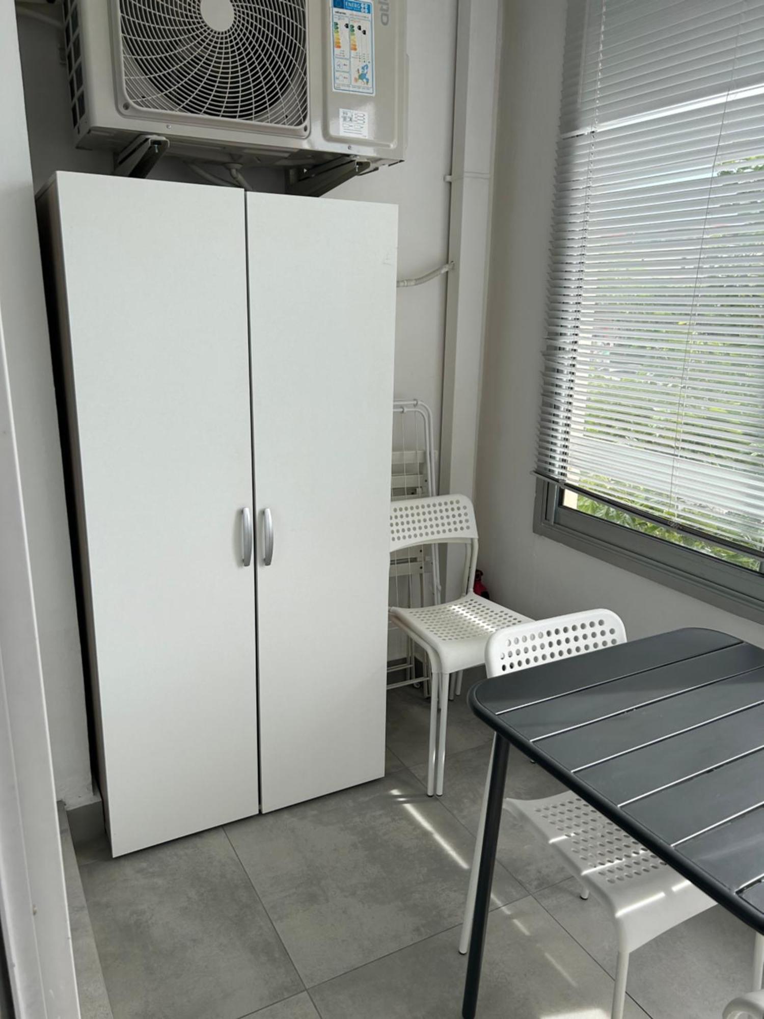 App T2 Climatise , 200 M Apartment