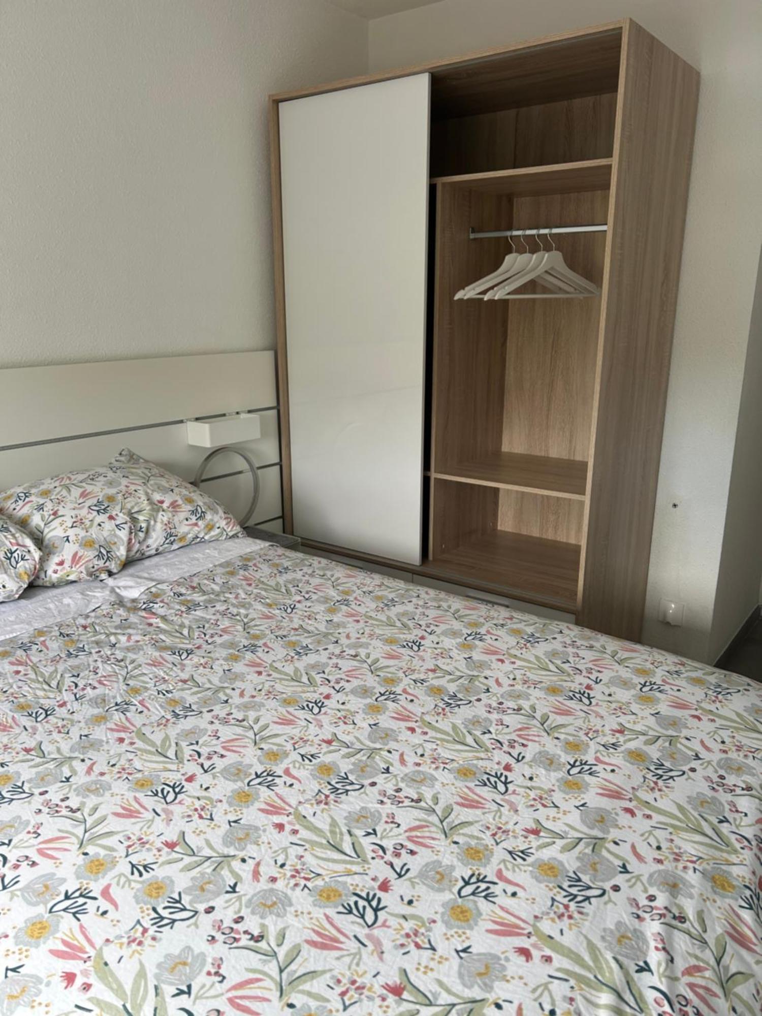 Appartement App T2 Climatise , 200 M Sète